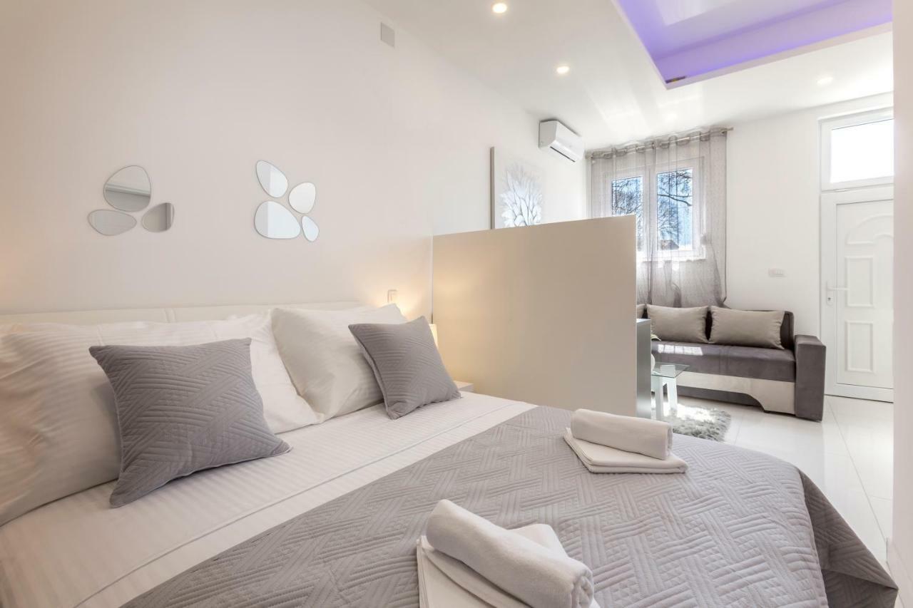 Studio Apartments Twins 斯普利特 外观 照片