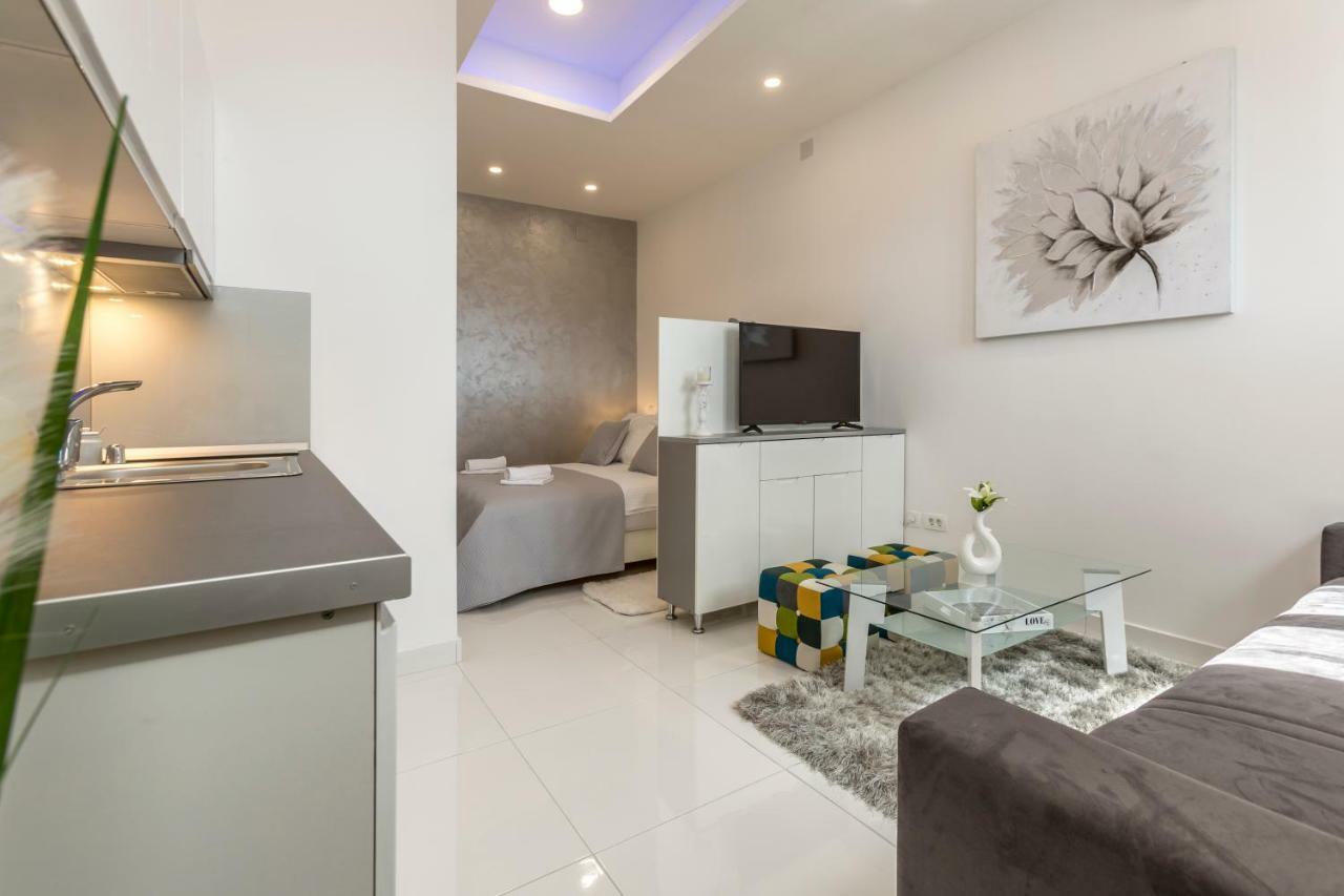 Studio Apartments Twins 斯普利特 外观 照片